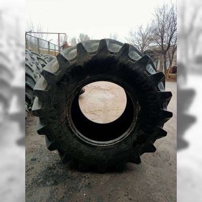 Бу шина 800/65r32 Continental