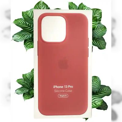 Чохол Apple Silicone Case with MagSafe (Nectarine) для iPhone 13 Pro